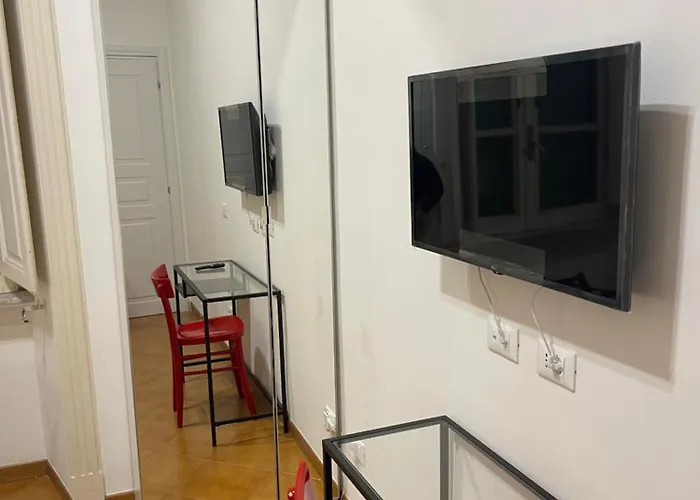 Greg Πανσιόν 4*