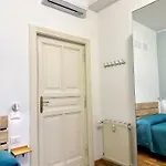 Pensión Greg 4*